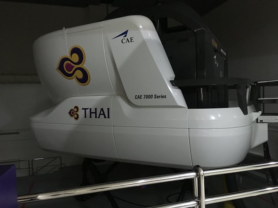 James Van Dellen . A380 Simulator . Thai Airways